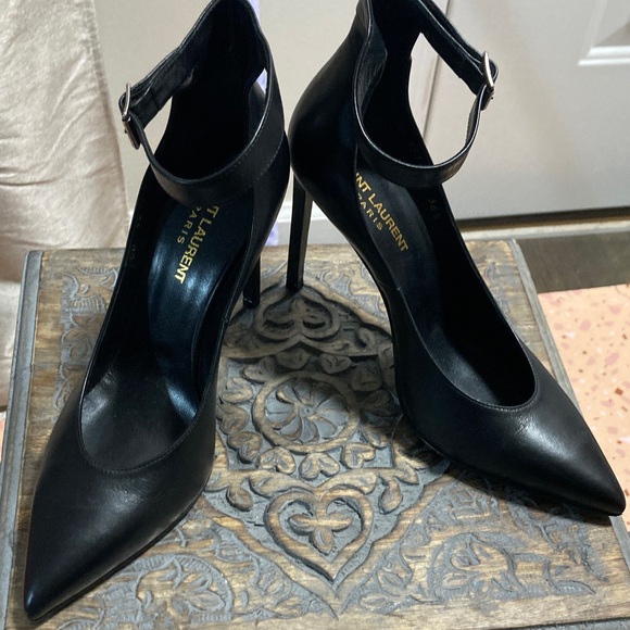 Saint Laurent Black Heeled Pumps - Picture 4 of 13